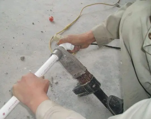 皮山漏水维修电话